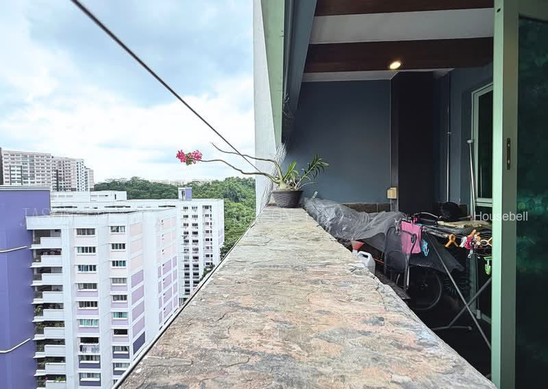 125 Bukit Batok Central, S$ 900,000 (Starting From), 1,550 sqft, HDB - Executive Apartment