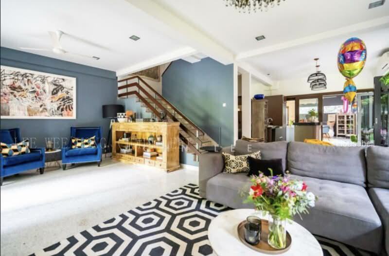 Walk to Great World City, S$ 15,000 (Negotiable) /mo, 3,000 sqft, Landed - Corner Terrace