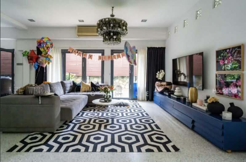 Walk to Great World City, S$ 15,000 (Negotiable) /mo, 3,000 sqft, Landed - Corner Terrace