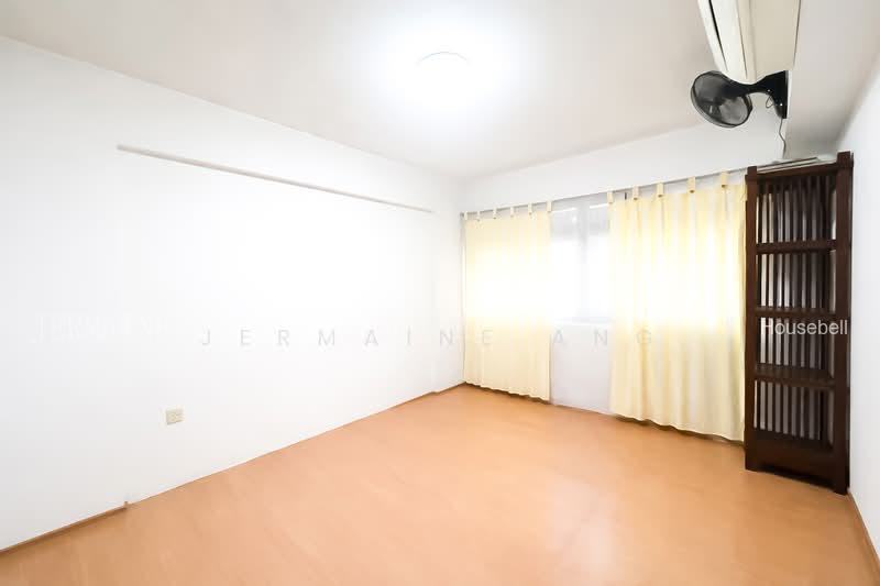 984A Buangkok Link, S$ 550,000 (Negotiable), 915 sqft, HDB - 4 A