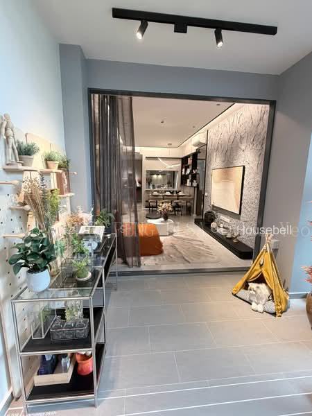 The LakeGarden Residences