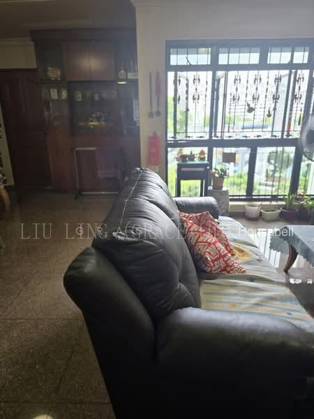 121 Rivervale Drive, S$ 608,888 (可协商价格), 1,184 sqft, 组屋 - 5 I