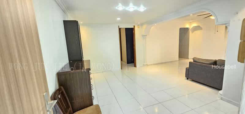 19 Queen's Close, S$ 775,000 (最低价格), 1,152 sqft, 组屋 - 4 A