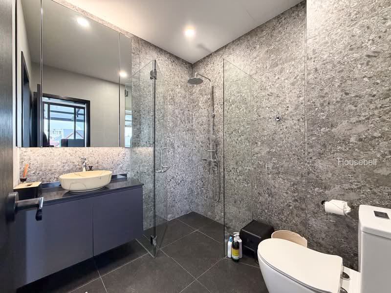 D19, Fully Renovated Corner Terrace(4)