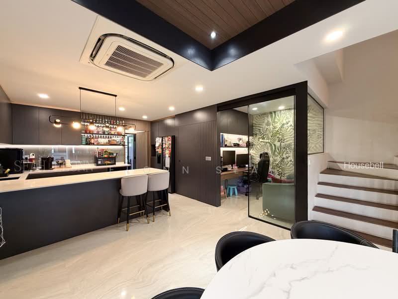 D19, Fully Renovated Corner Terrace, S$ 6,200,000, 2,800 sqft, Landed - Corner Terrace