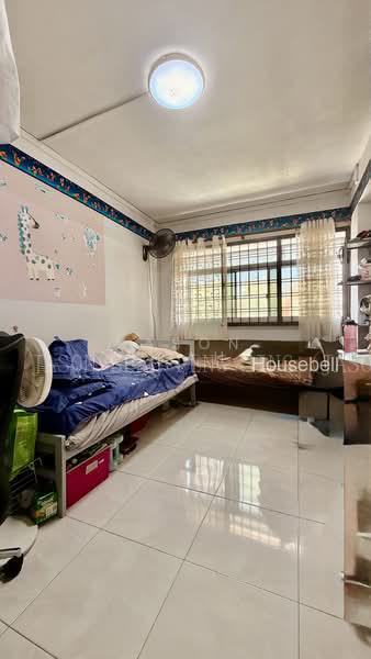 739 Woodlands Circle, S$ 590,000 (Negotiable), 1,098 sqft, HDB - 4 A