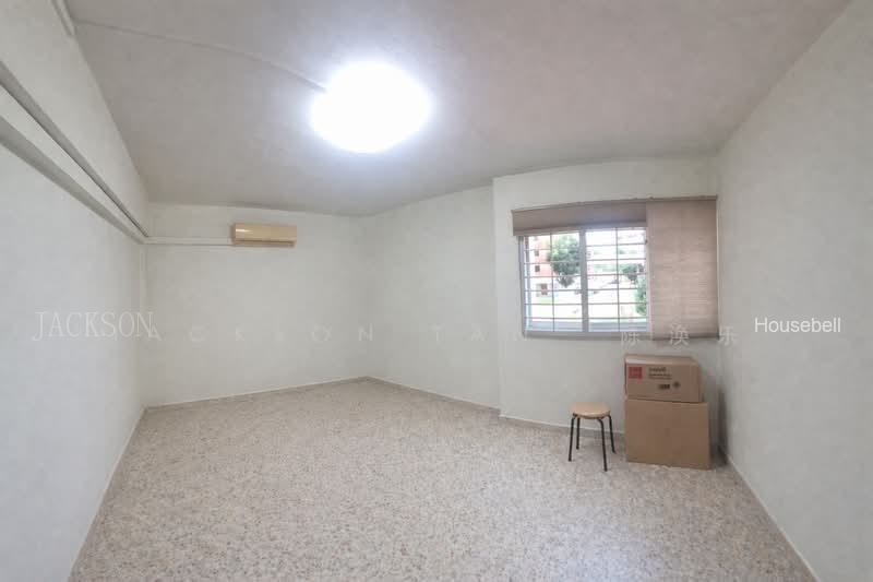 328 Hougang Avenue 5, S$ 540,000 (Negotiable), 1,033 sqft, HDB - 4 NG