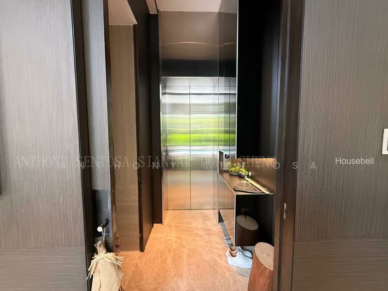 Leedon Residence