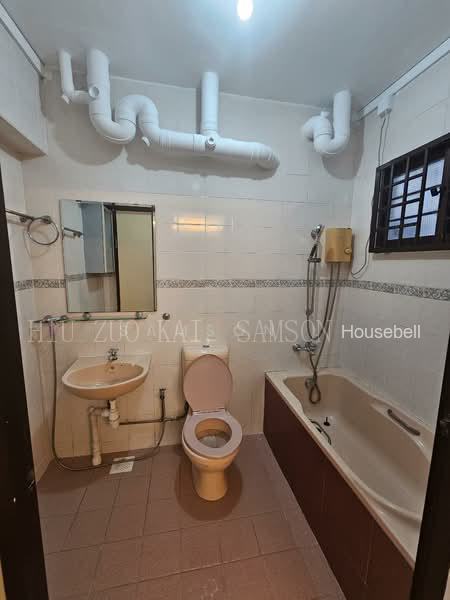 699B Hougang Street 52, S$ 3,700 (可协商价格) /月, 1,076 sqft, 组屋 - 4 I