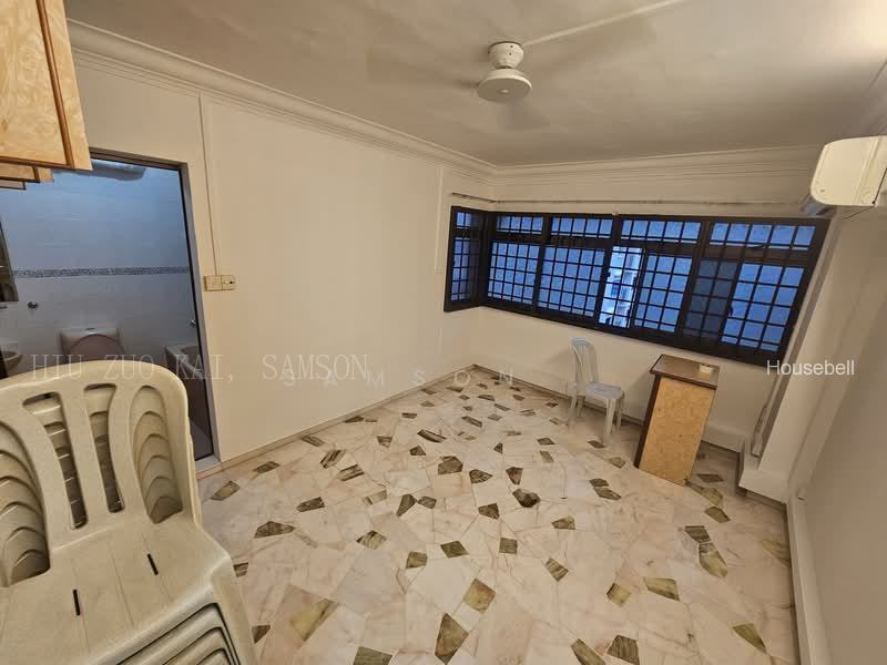 699B Hougang Street 52, S$ 3,700 (可协商价格) /月, 1,076 sqft, 组屋 - 4 I