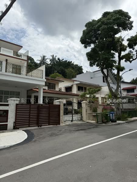 Freehold Huge Detached House along Westlake Gardens for sale!