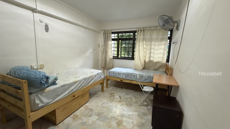310 Hougang Avenue 5, S$ 1,100 /月, 100 sqft, 组屋 - 5 I
