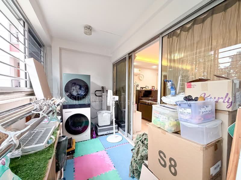 1 Toh Yi Drive, S$ 1,150,000 (Negotiable), 1,378 sqft, HDB - 5 I