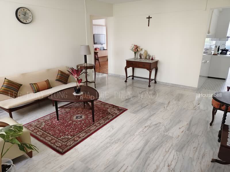 411 Commonwealth Avenue West(2)