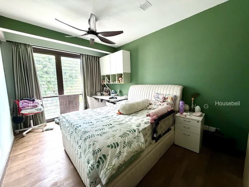 Bedok Road, S$ 7,000,000 (Negotiable), 4,500 sqft, Landed - Corner Terrace