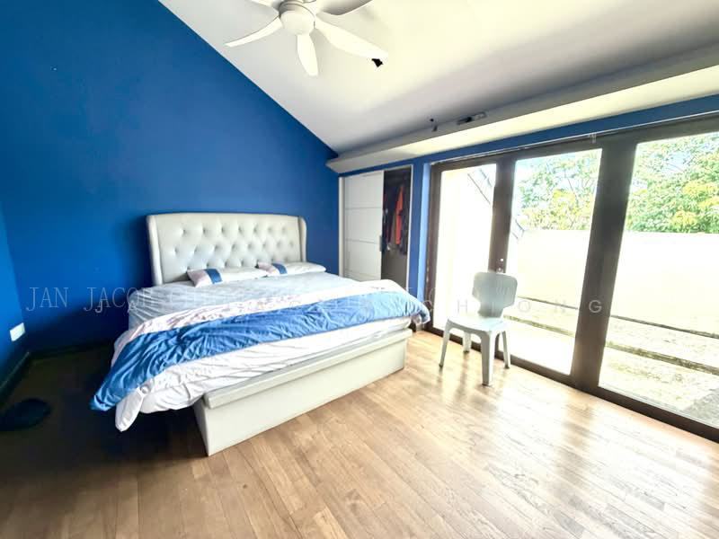 Bedok Road, S$ 7,000,000 (Negotiable), 4,500 sqft, Landed - Corner Terrace