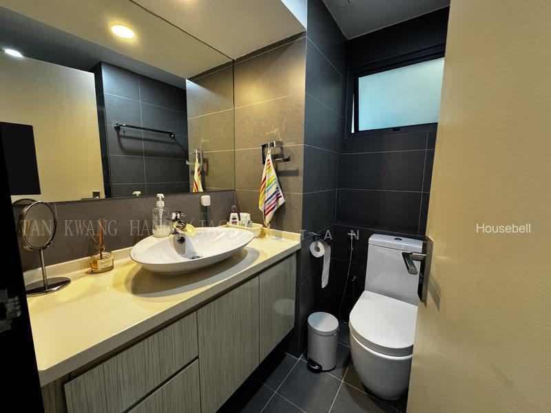 Mirage Tower, S$ 2,368,000 (Negotiable), 958 sqft, Condos - Condominium