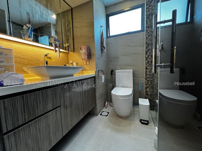 Mirage Tower, S$ 2,368,000 (Negotiable), 958 sqft, Condos - Condominium
