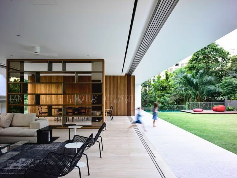 ULTRA LUXURY GCB WITH MODERN RESORT DESIGN AT KING ALBERT PARK VICINITY