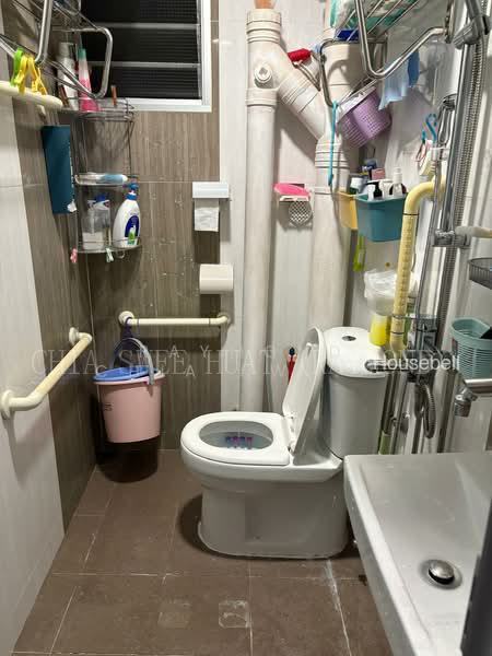 207 Serangoon Central, S$ 1,200 (可协商价格) /月, 60 sqft, 组屋 - 3 NG