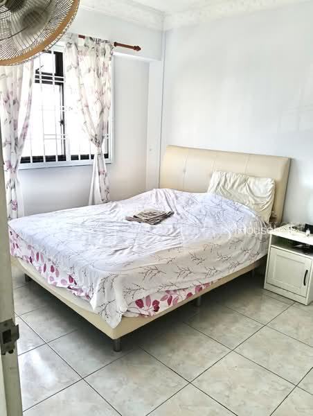 335 Sembawang Close