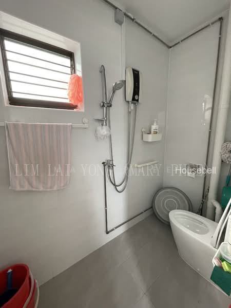 249 Bangkit Road, S$ 800 (Negotiable) /mo, 120 sqft, HDB - 4 NG