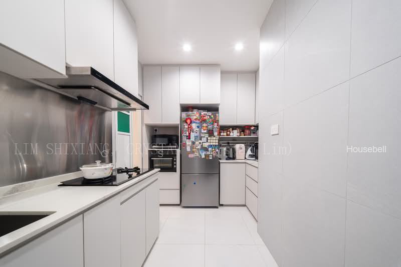 Super Cheap Freehold 4 Bedroom Mins walk to MRT(3)