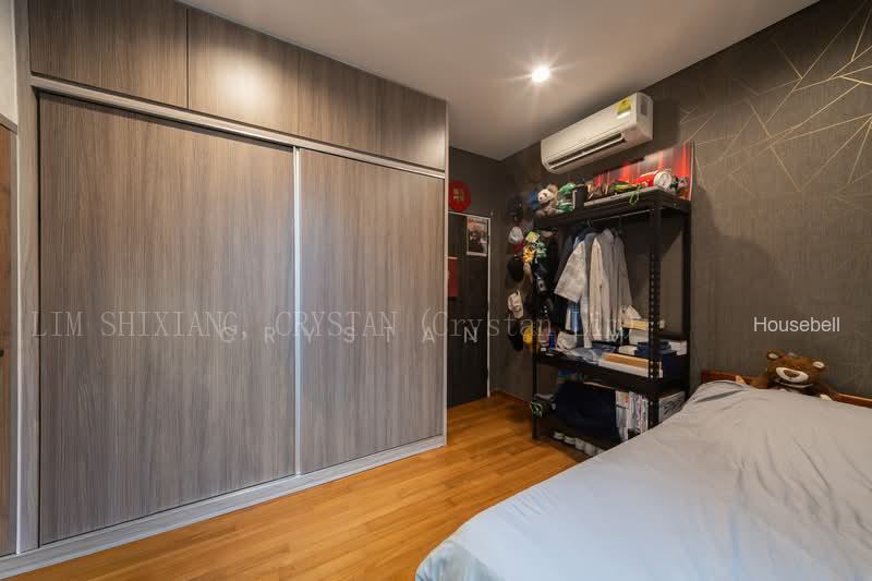 Super Cheap Freehold 4 Bedroom Mins walk to MRT, S$ 2,599,000, 1,281 sqft, Condos - Apartment