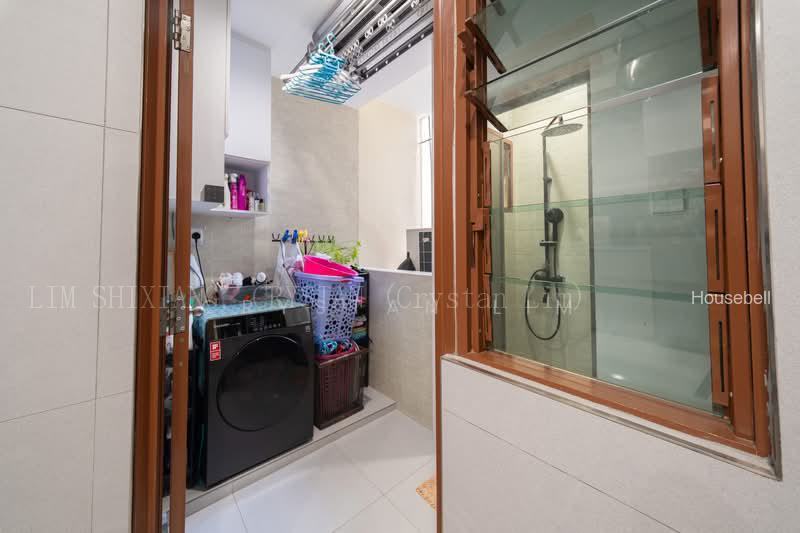 Super Cheap Freehold 4 Bedroom Mins walk to MRT(4)