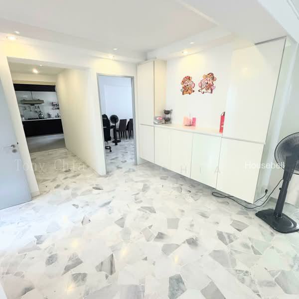 553 Pasir Ris Street 51