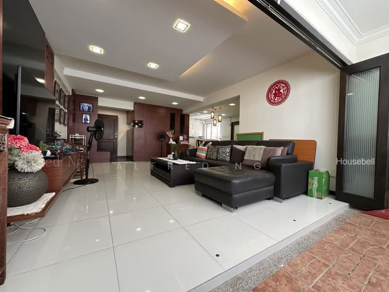 310 Tampines Street 32