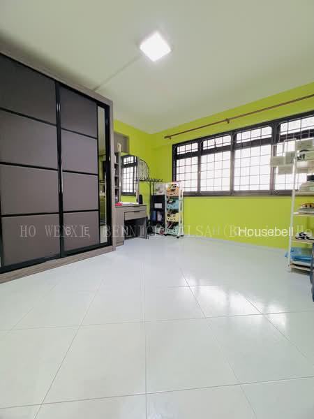 607 Woodlands Ring Road, S$ 568,000 (Negotiable), 1,087 sqft, HDB - 4 A