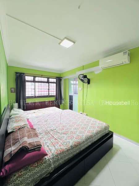 607 Woodlands Ring Road, S$ 568,000 (Negotiable), 1,087 sqft, HDB - 4 A