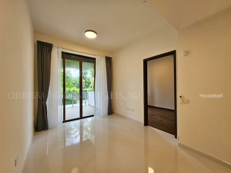 Parksuites, S$ 4,200 (Negotiable) /mo, 646 sqft, Condos - Condominium