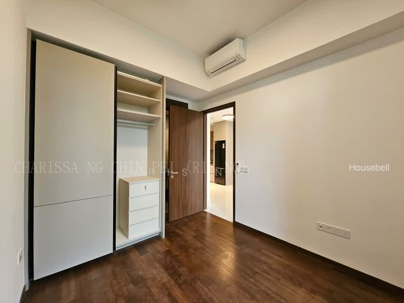 Parksuites, S$ 4,200 (Negotiable) /mo, 646 sqft, Condos - Condominium