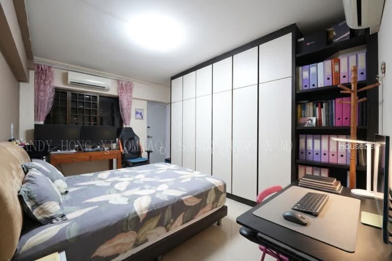 518 Jurong West Street 52(4)
