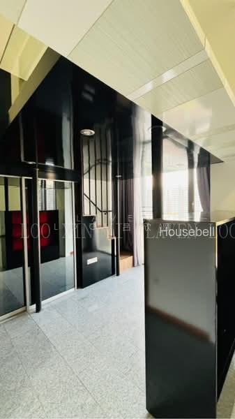 Watertown, S$ 3,300 /mo, 581 sqft, Condos - Condominium