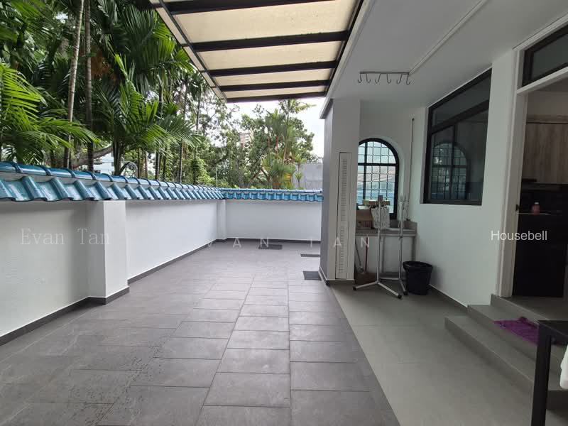 3 Storey 5 Room Terrace @ East Coast, S$ 13,000 /mo, 3,940 sqft, Landed - Corner Terrace