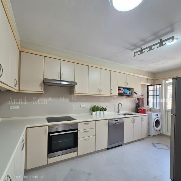 742 Tampines Street 72(2)