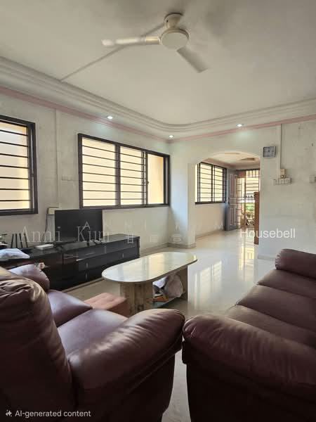 742 Tampines Street 72(6)
