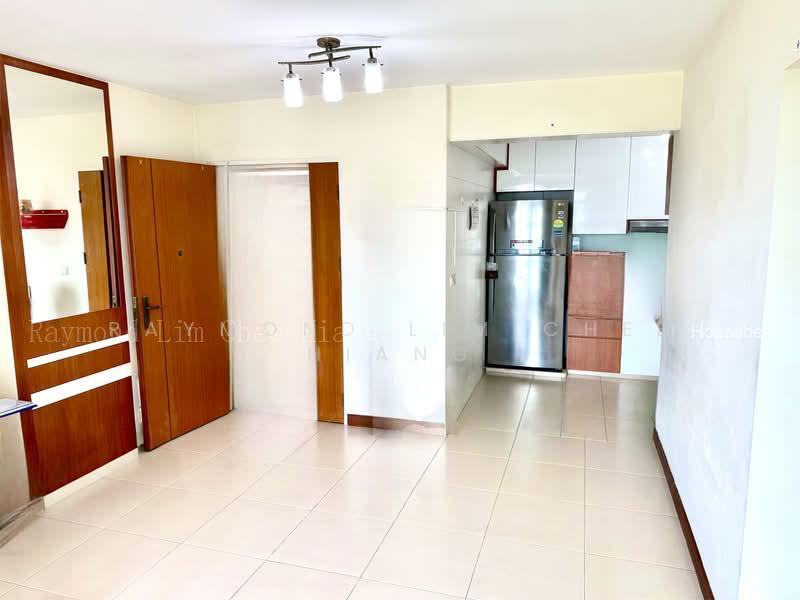 22 Teban Gardens Road, S$ 615,000 (Negotiable), 990 sqft, HDB - 4 A