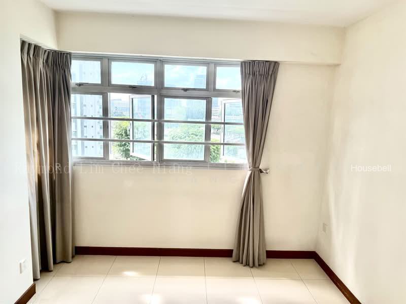 22 Teban Gardens Road, S$ 615,000 (Negotiable), 990 sqft, HDB - 4 A