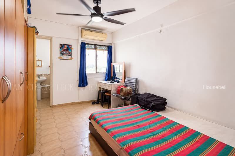 745 Yishun Street 72(4)