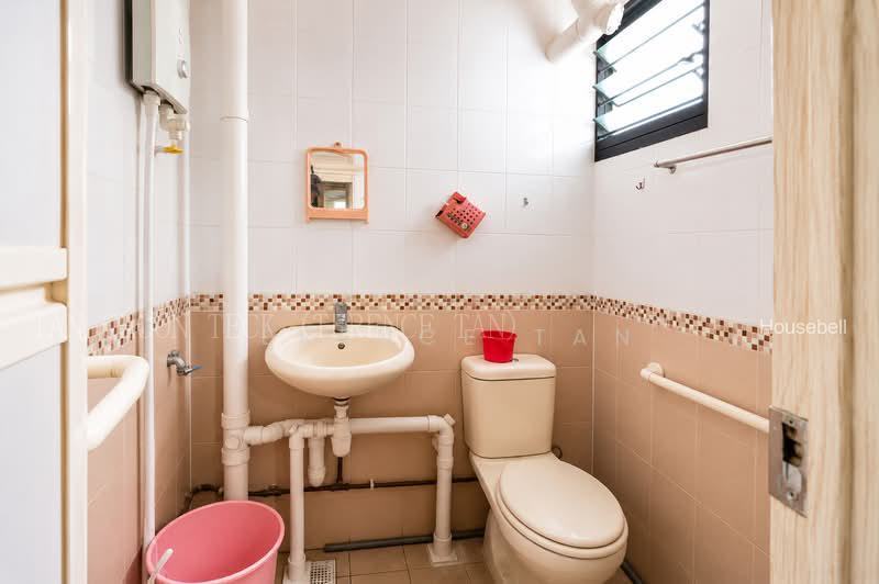 745 Yishun Street 72(5)