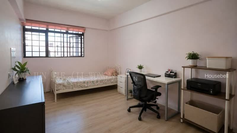 309 Serangoon Avenue 2(6)