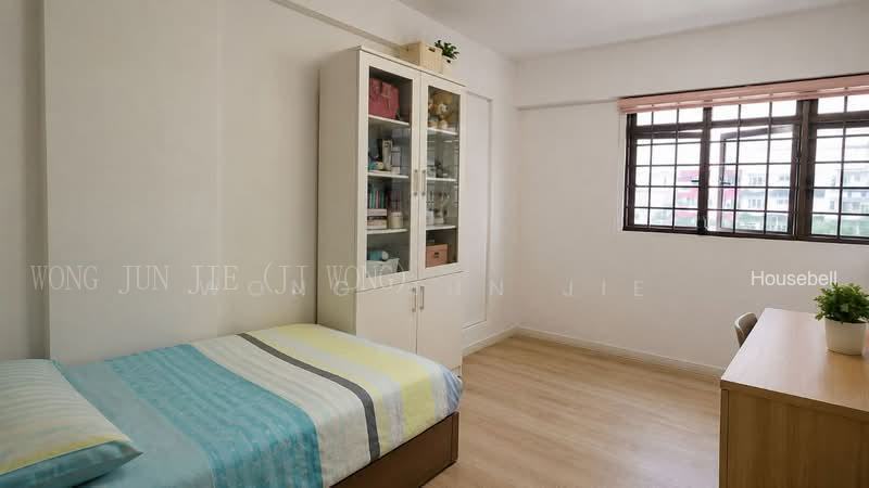309 Serangoon Avenue 2, S$ 700,000, 979 sqft, HDB - 4 NG