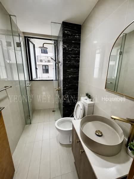 Hedges Park Condominium(6)