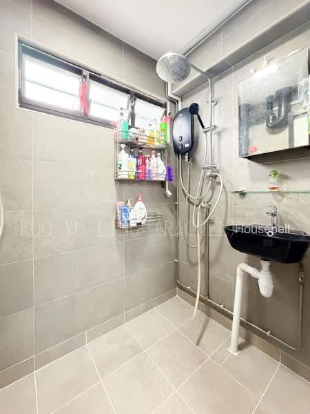 17 Marsiling Lane, S$ 428,000 (Negotiable), 807 sqft, HDB - 3 I