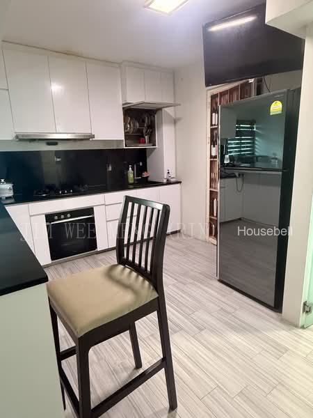 467B Admiralty Drive(2)