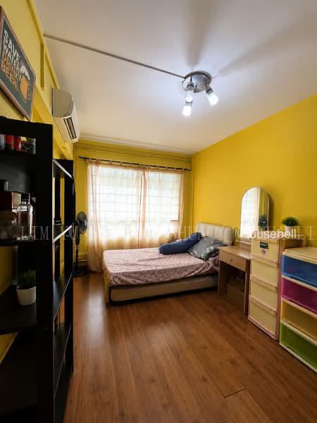 251 Pasir Ris Street 21(3)
